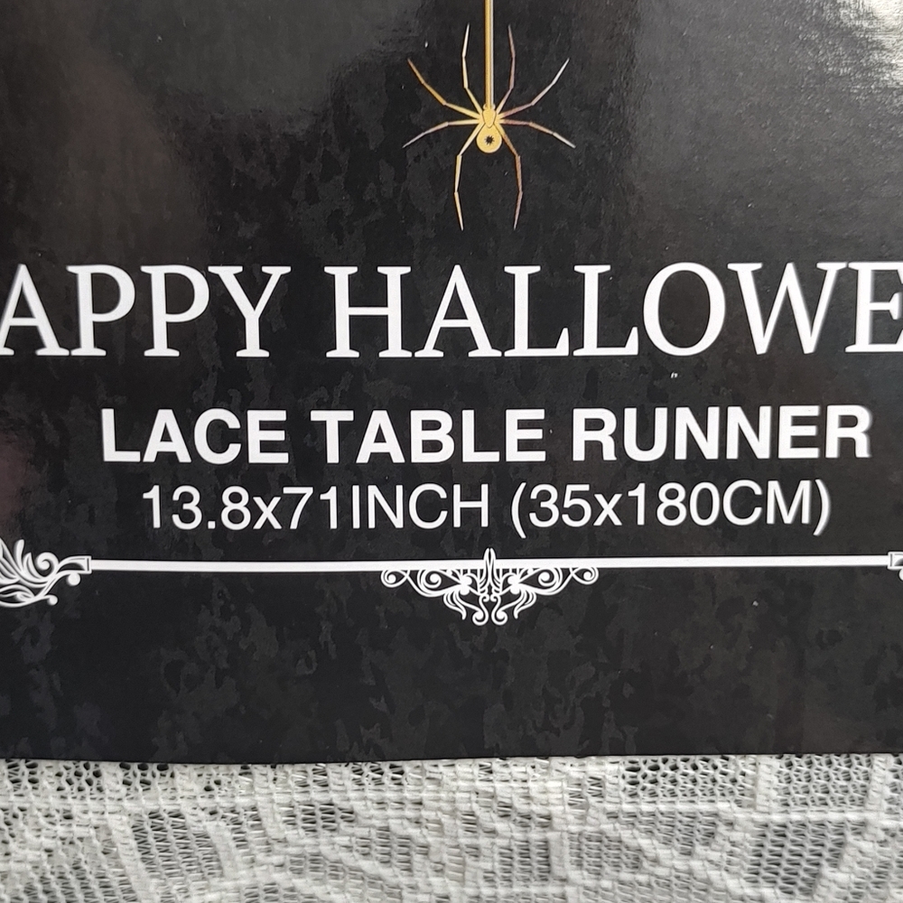 Spider Web TableRunner - Picture 4 of 4